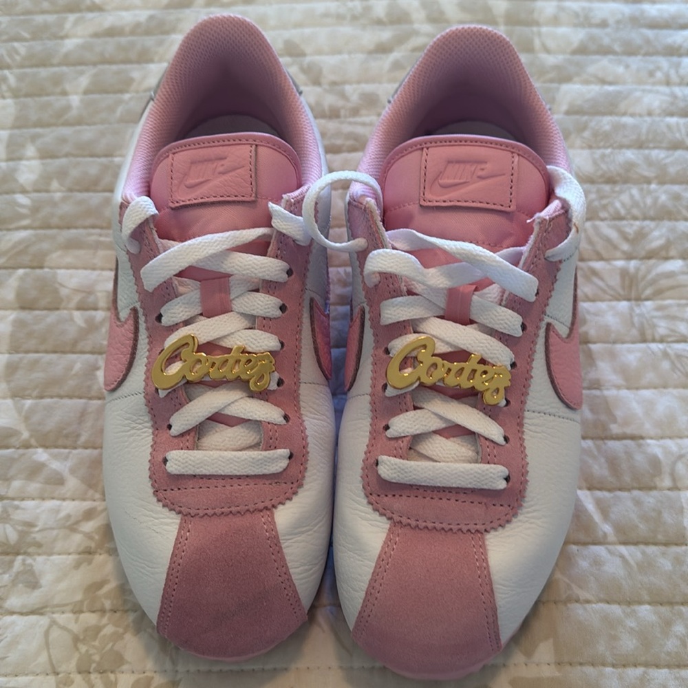 Pink Nike Cortez, custom ID made nwot - Picture 2 of 8